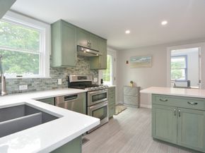 53 Concord St, Gloucester MA 01930