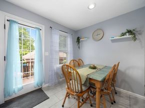 67 Boxberry Ln 67, Rockland MA 02370
