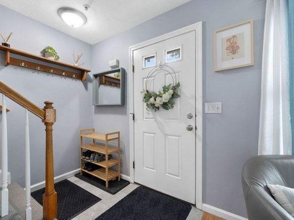 67 Boxberry Ln 67, Rockland MA 02370