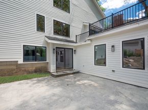 72 Wallis Rd, Brookline MA 02467