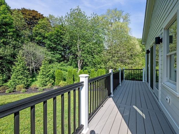 30 Grapevine Road, Gloucester MA 01930