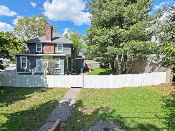 1754 Washington St, Newton MA 02466