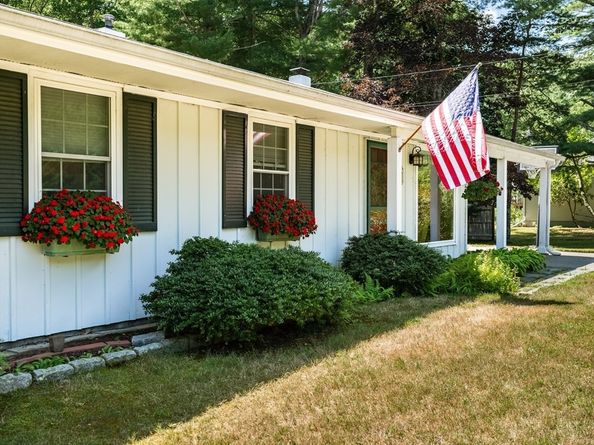430 Lake Shore Dr, Duxbury MA 02332