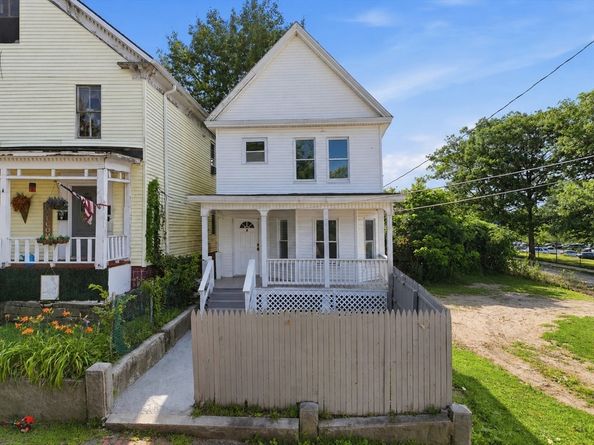 2 Ely St, Worcester MA 01610