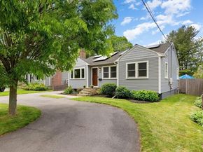 60 Lakeshore Avenue, Beverly MA 01915