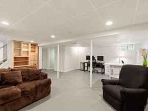 60 Lakeshore Avenue, Beverly MA 01915