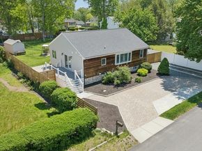 55 N. Lillian Streeet, Randolph MA 02368