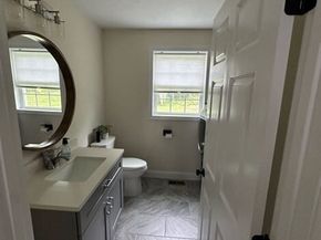 17 Noble Street, Dudley MA 01571