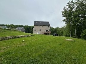 17 Noble Street, Dudley MA 01571
