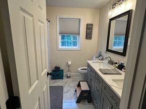 17 Noble Street, Dudley MA 01571