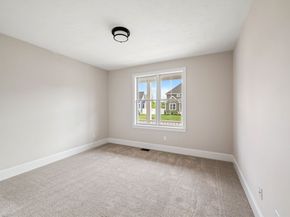 4 Narragansett Dr, West Bridgewater MA 02379