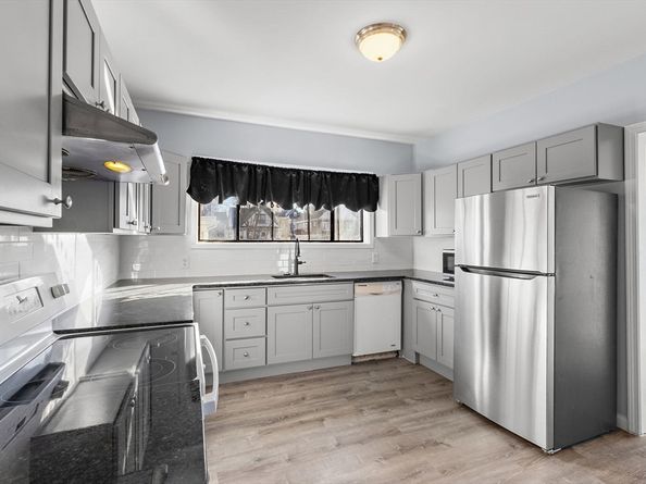 403-405 Ferry St, Malden MA 02148