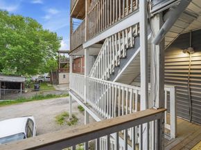 88 Cross St, Southbridge MA 01550