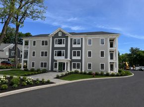 93 Bedford Street 103, Lexington MA 02420