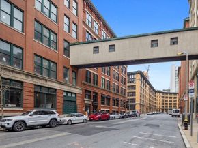 49 Melcher St PH501, Boston MA 02210