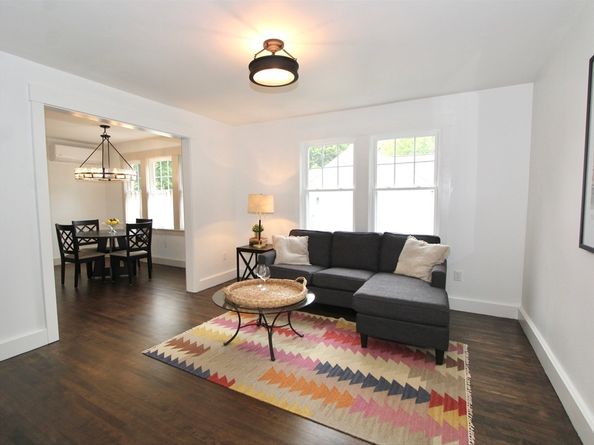 7 Albemarle St, Worcester MA 01605
