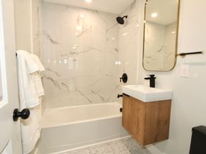 7 Albemarle St, Worcester MA 01605