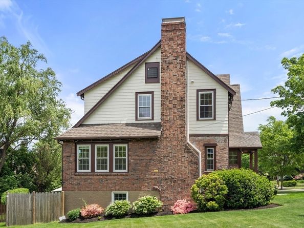 4 Madison St, Belmont MA 02478