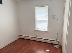 576 Sea St, Quincy MA 02169