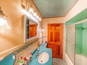 33 Olive St, Revere MA 02151
