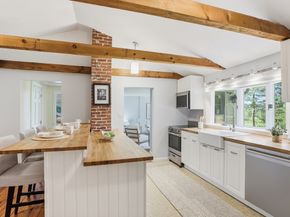 116 White Pond Rd, Stow MA 01775