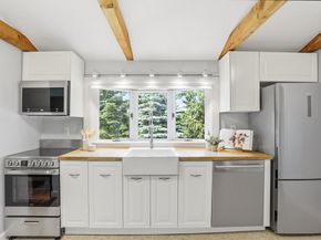 116 White Pond Rd, Stow MA 01775