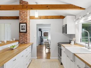 116 White Pond Rd, Stow MA 01775