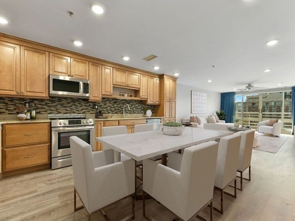 6 Canal Park 605, Cambridge MA 02141