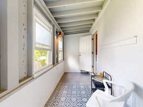 63 Albion, Medford MA 02155
