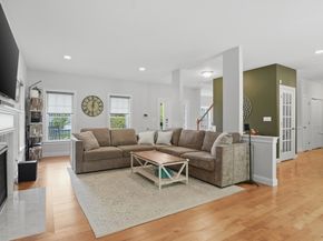 2 Klondike Road, Grafton MA 01560