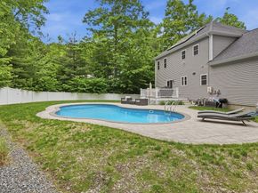 2 Klondike Road, Grafton MA 01560