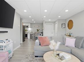 64 Foster St 305, Peabody MA 01960