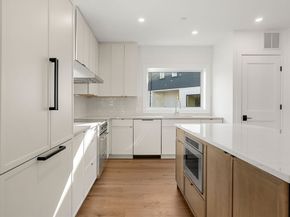 4 Elm Street 4, Newton MA 02465