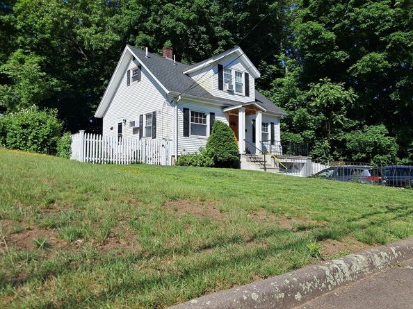 116 Parker Rd, Wakefield MA 01880