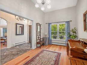 9 Oxford Rd, Gloucester MA 01930
