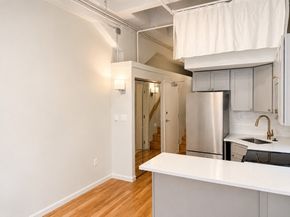 12 Stoneholm St 307, Boston MA 02115