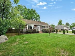 65 Holmes Ave, Brockton MA 02302