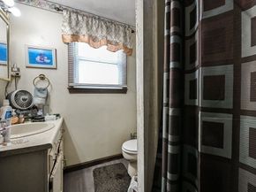 65 Holmes Ave, Brockton MA 02302