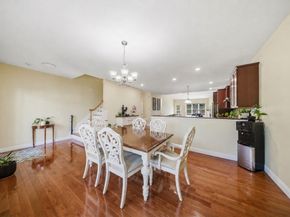 2 Williamsburg Way 2, Medway MA 02053