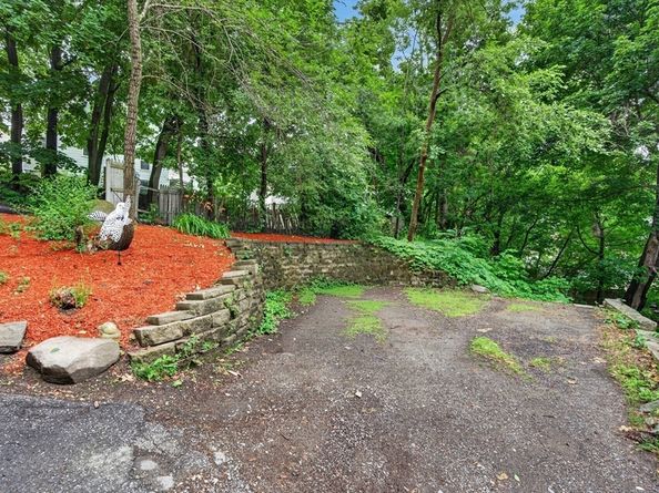 10 Burnett, Fitchburg MA 01420