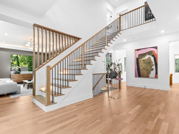 365 Charles River St, Needham MA 02492