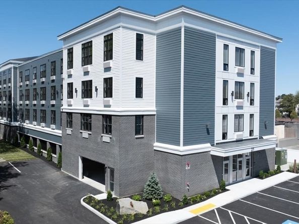 21 Totman Street 201, Quincy MA 02169