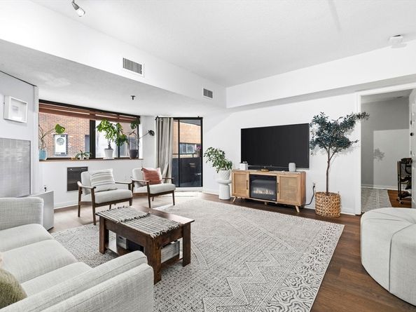 147 Kelton St 510, Boston MA 02134