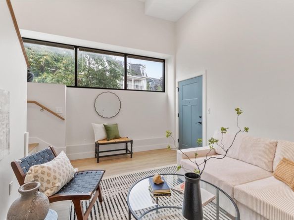 1246 Broadway 2, Somerville MA 02144