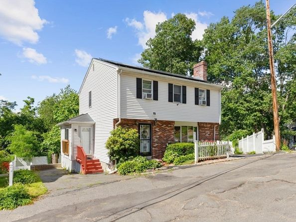 70 Crescent Lane, Malden MA 02148