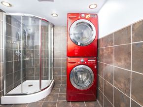 107 Fayette St, Quincy MA 02171