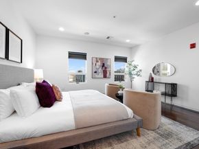 687 E 2nd St 8, Boston MA 02127