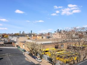 687 E 2nd St 8, Boston MA 02127