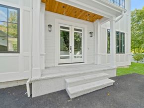 42 Bow Rd, Newton MA 02459