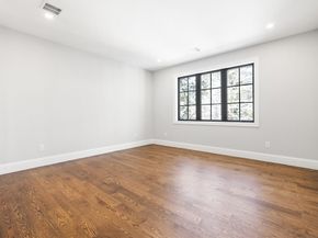 42 Bow Rd, Newton MA 02459